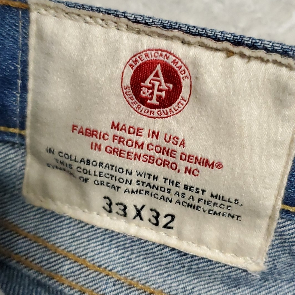 Jeans - Picture 3 of 6